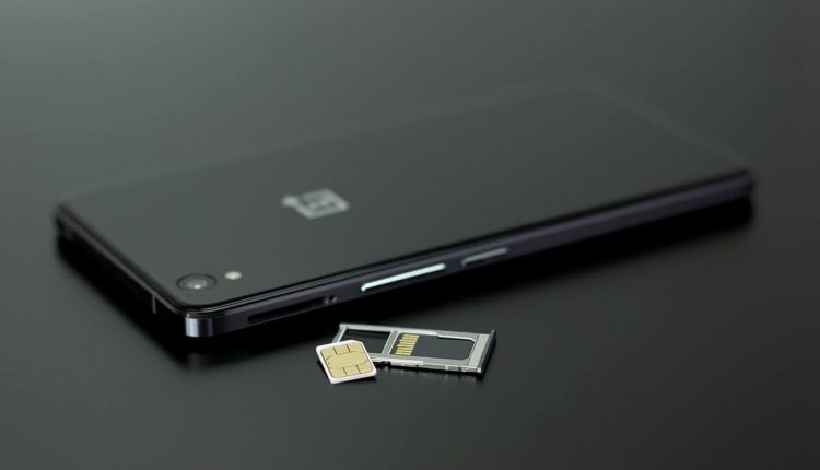 tailandia obbligatoria la registrazione delle impronte digitali per avere una sim