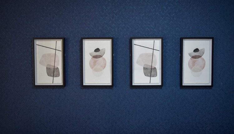 Arredare le pareti con stampe e quadri